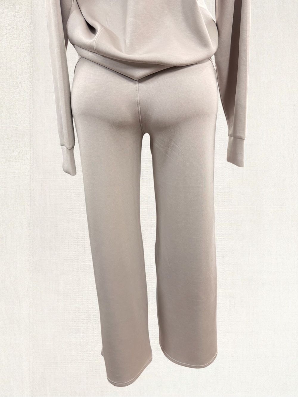 SPANX Womens Beige Drawstring Lounge Pants & Top Set - Picture 6 of 6